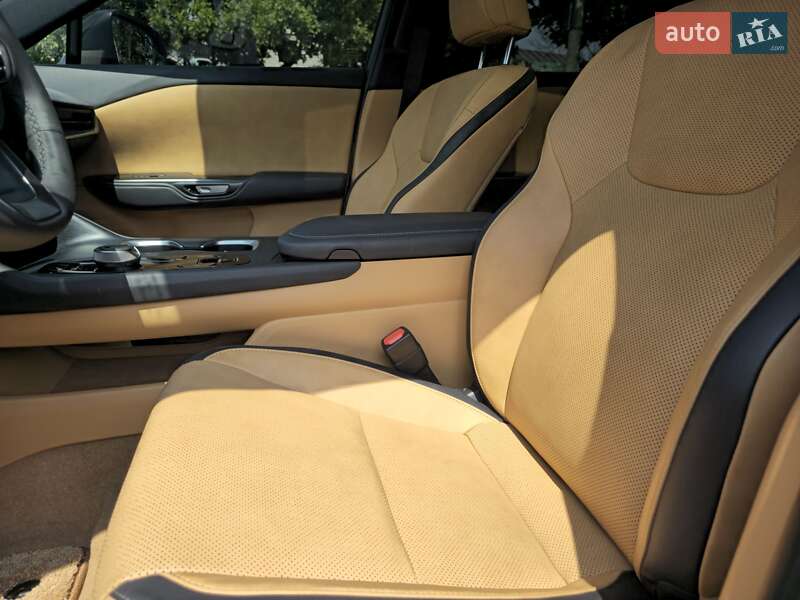 Позашляховик / Кросовер Lexus RZ 2023 в Одесі