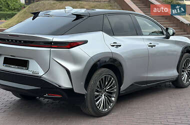 Позашляховик / Кросовер Lexus RZ 2023 в 