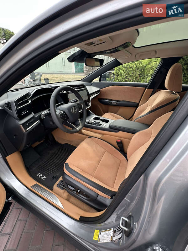 Внедорожник / Кроссовер Lexus RZ 2023 в Днепре