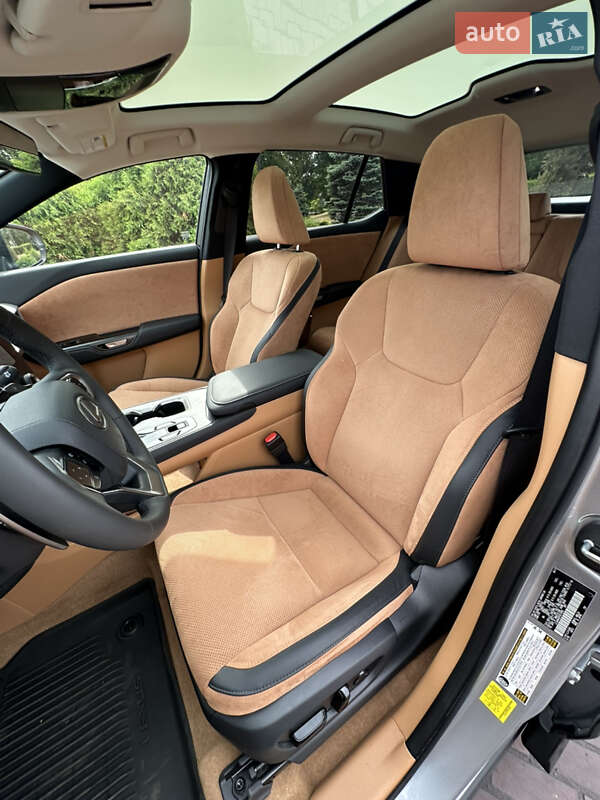 Внедорожник / Кроссовер Lexus RZ 2023 в Днепре