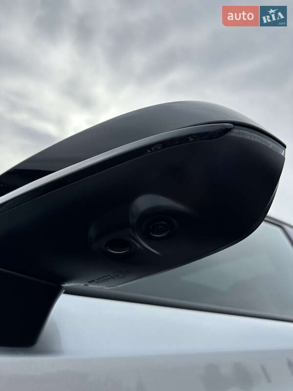 Внедорожник / Кроссовер Lexus RZ 2023 в Днепре