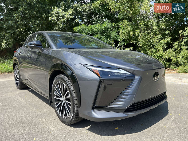 Позашляховик / Кросовер Lexus RZ 2024 в 