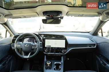 Внедорожник / Кроссовер Lexus RZ 2023 в 