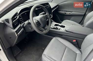 Внедорожник / Кроссовер Lexus RZ 2023 в 