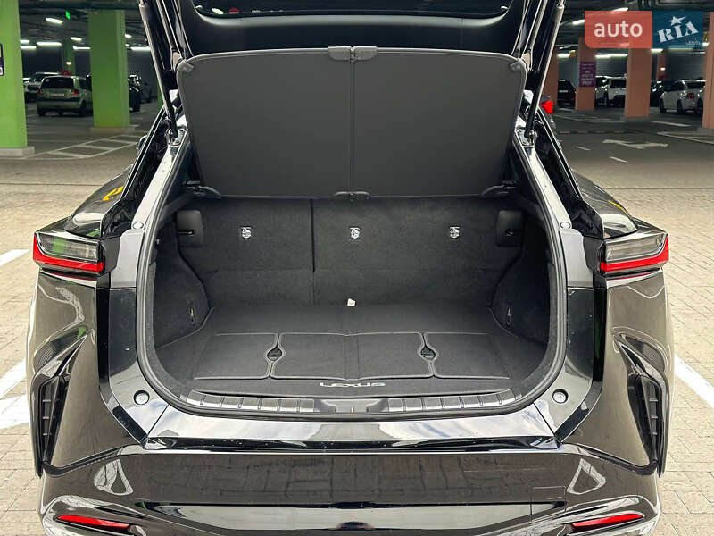 Позашляховик / Кросовер Lexus RZ 2024 в Києві фото 18 Позашляховик / Кросовер Lexus RZ 2024 в Києві