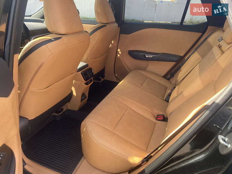 Позашляховик / Кросовер Lexus RZ 2024 в Києві фото 17 Позашляховик / Кросовер Lexus RZ 2024 в Києві