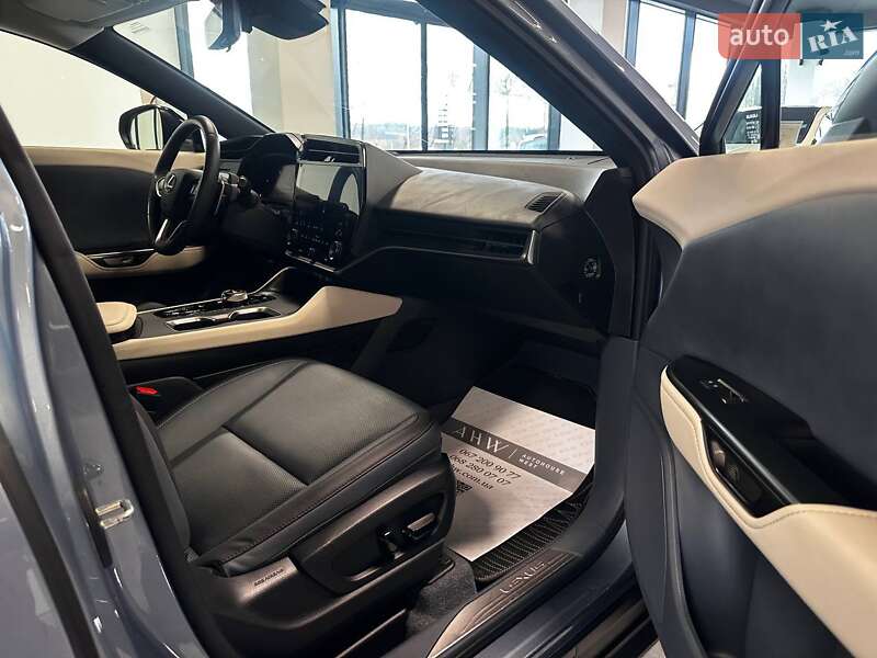 Внедорожник / Кроссовер Lexus RZ 2023 в Львове