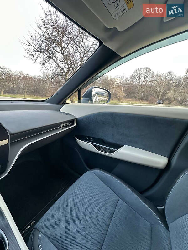 Внедорожник / Кроссовер Lexus RZ 2023 в Днепре фото 30 Внедорожник / Кроссовер Lexus RZ 2023 в Днепре