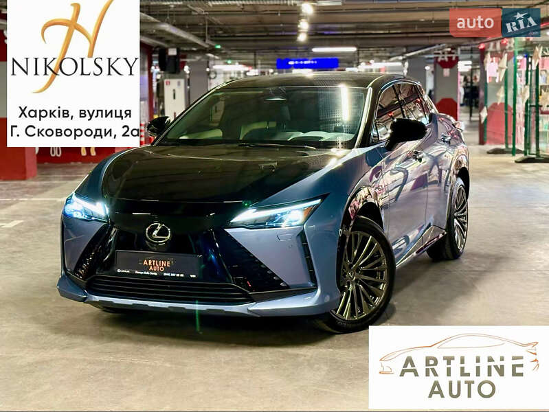 Lexus RZ 2023