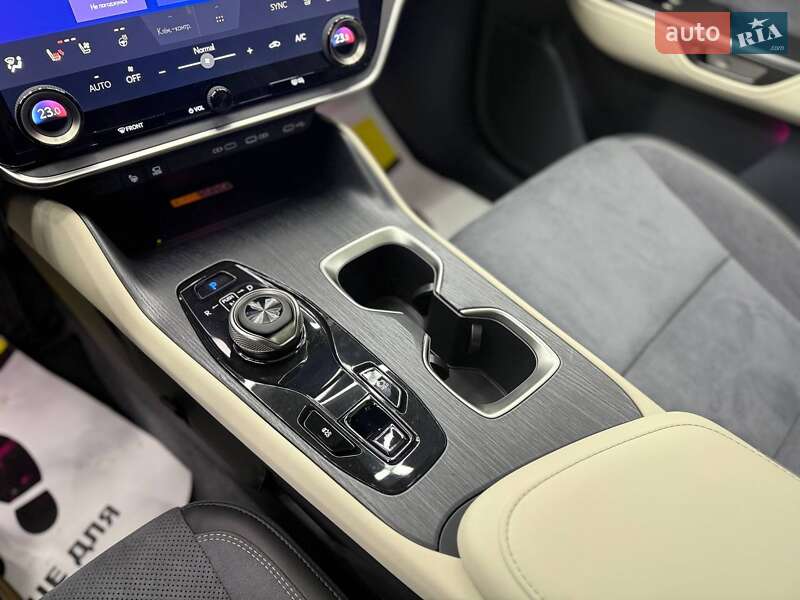 Внедорожник / Кроссовер Lexus RZ 2024 в Черновцах