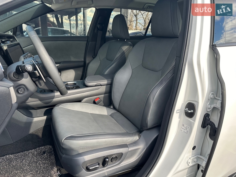 Позашляховик / Кросовер Lexus RZ 2024 в Києві