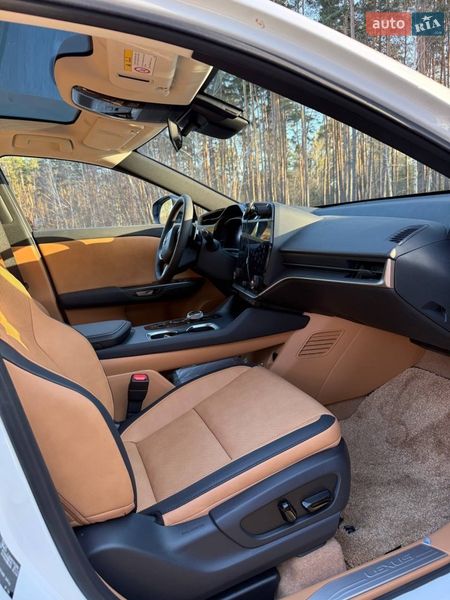 Внедорожник / Кроссовер Lexus RZ 2023 в Киеве фото 17 Внедорожник / Кроссовер Lexus RZ 2023 в Киеве