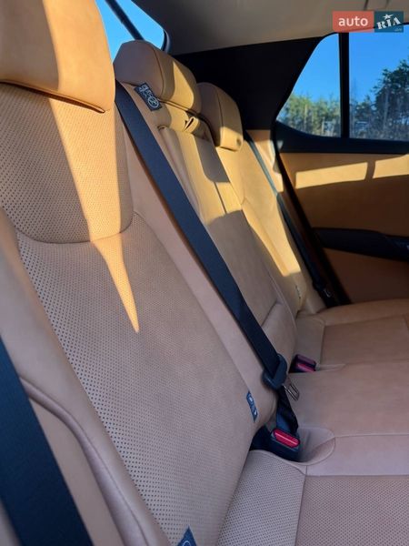 Внедорожник / Кроссовер Lexus RZ 2023 в Киеве фото 24 Внедорожник / Кроссовер Lexus RZ 2023 в Киеве