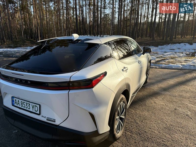 Внедорожник / Кроссовер Lexus RZ 2023 в Киеве фото 28 Внедорожник / Кроссовер Lexus RZ 2023 в Киеве