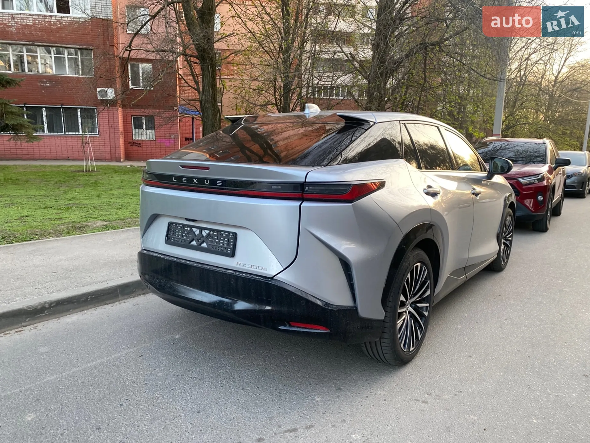 2024 Lexus RZ - мініатюра 9