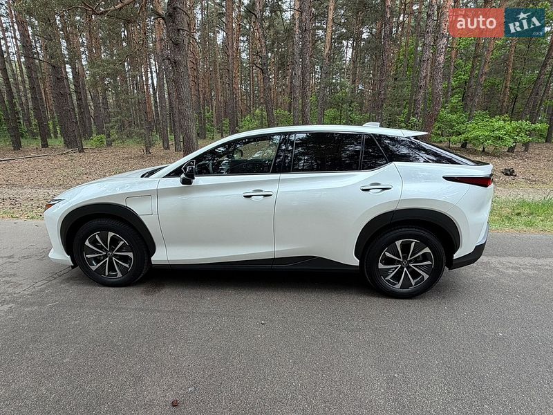 Внедорожник / Кроссовер Lexus RZ 2024 в Киеве
