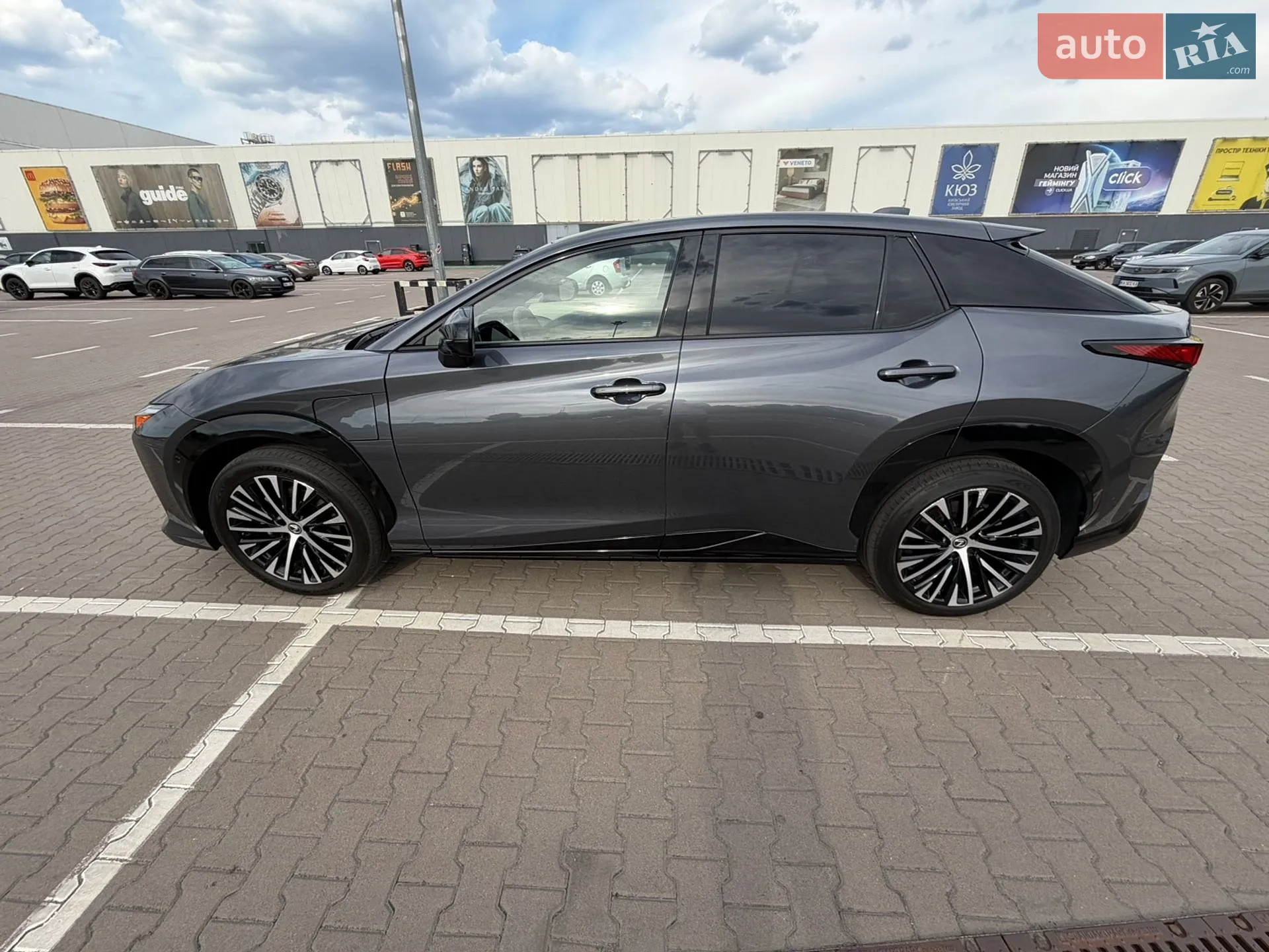 2023 Lexus RZ - мініатюра 5