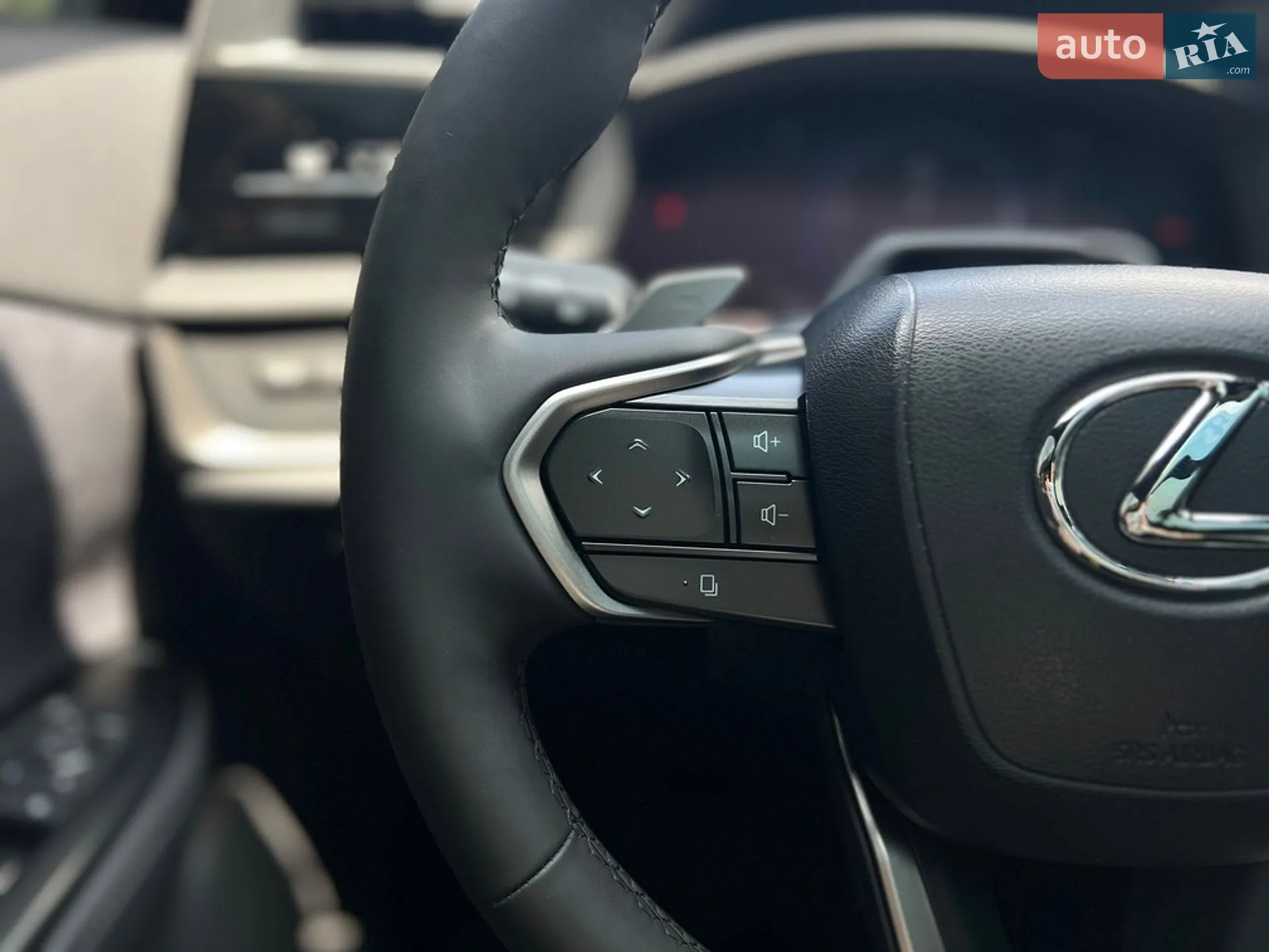 2023 Lexus RZ - мініатюра 17