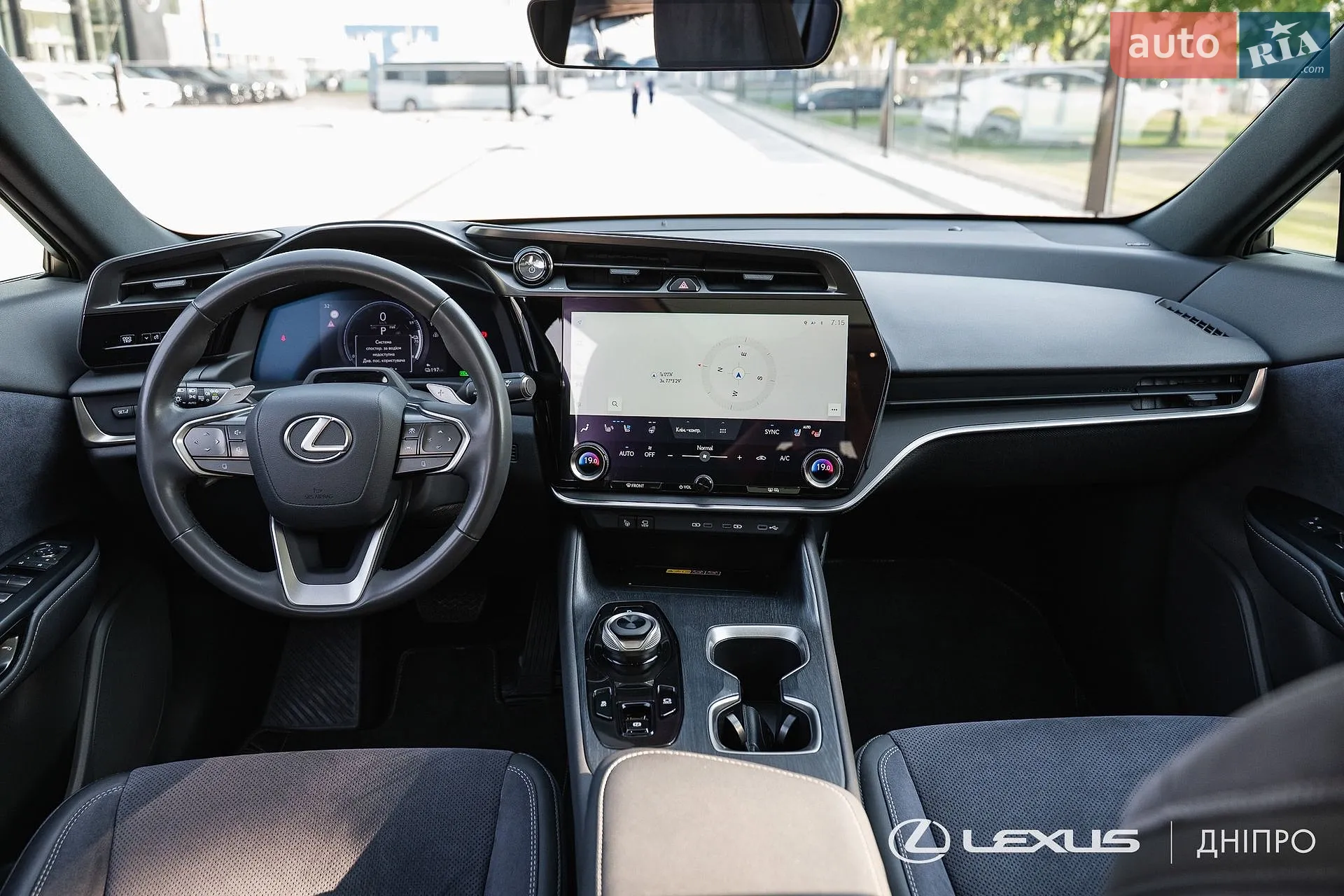 2023 Lexus RZ - мініатюра 13