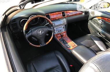 Кабриолет Lexus SC 2001 в Одессе