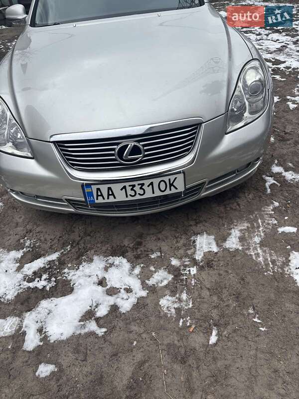 Кабріолет Lexus SC 2002 в Києві