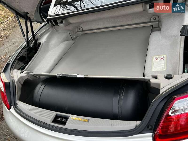 Кабриолет Lexus SC 2002 в Киеве фото 13 Кабриолет Lexus SC 2002 в Киеве