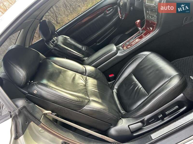 Кабріолет Lexus SC 2002 в Києві