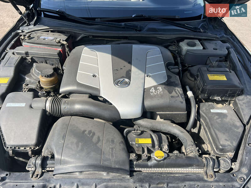 Кабріолет Lexus SC 2004 в Житомирі