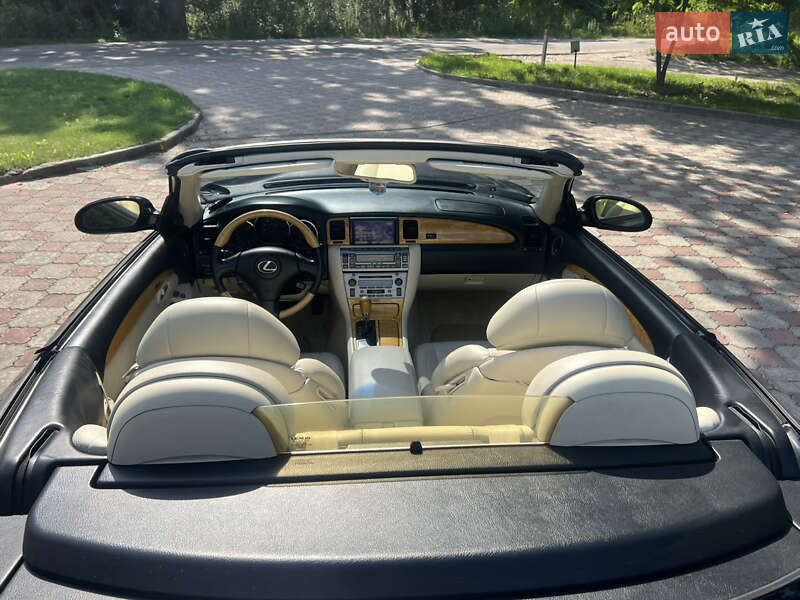 Кабріолет Lexus SC 2004 в Житомирі