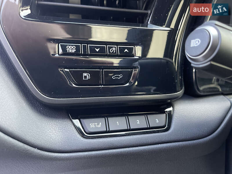 Внедорожник / Кроссовер Lexus TX 2024 в Киеве