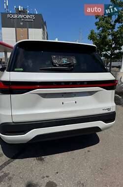Внедорожник / Кроссовер Lexus TX 2024 в 