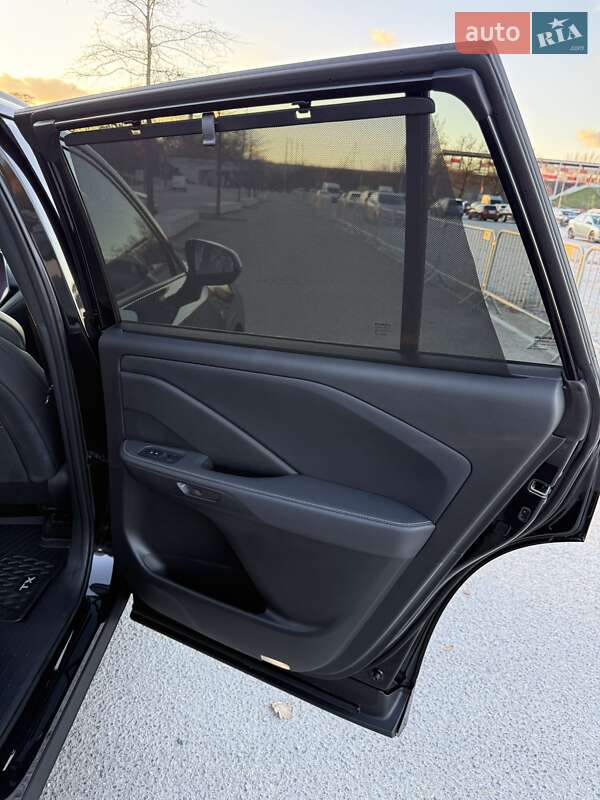 Позашляховик / Кросовер Lexus TX 2024 в Львові фото 18 Позашляховик / Кросовер Lexus TX 2024 в Львові