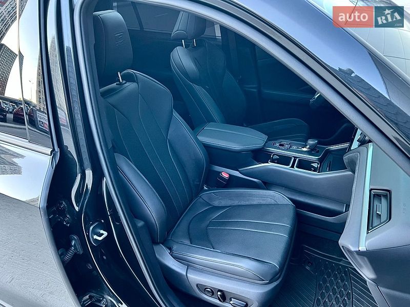 Внедорожник / Кроссовер Lexus TX 2024 в Киеве