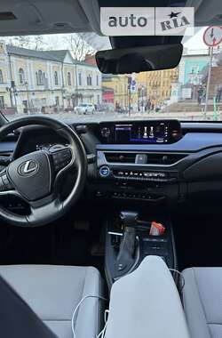 Позашляховик / Кросовер Lexus UX 2019 в Києві