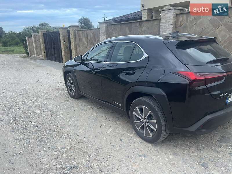 Внедорожник / Кроссовер Lexus UX 2021 в Львове