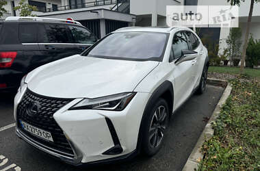 Позашляховик / Кросовер Lexus UX 2019 в Києві