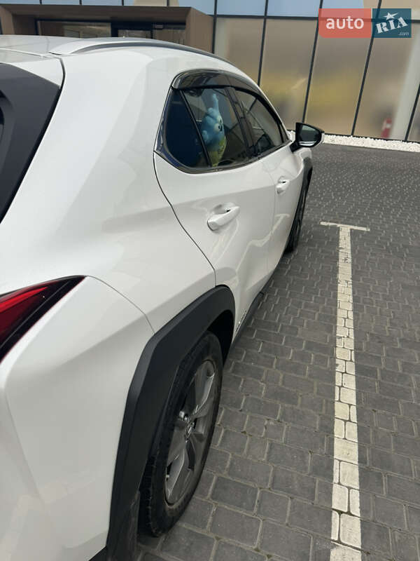 Позашляховик / Кросовер Lexus UX 2020 в Одесі
