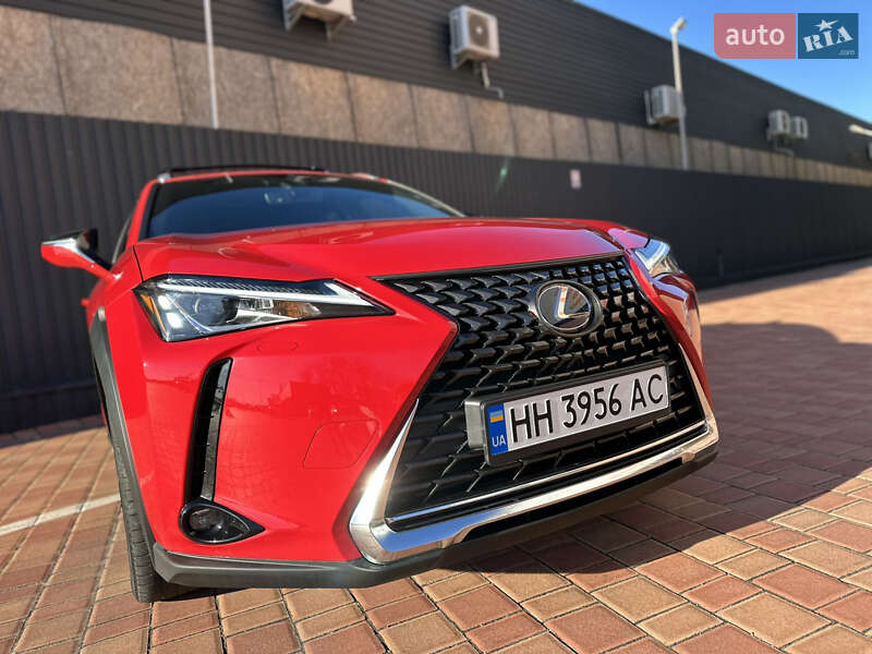 Позашляховик / Кросовер Lexus UX 2019 в Одесі