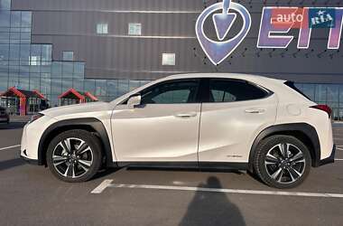 Внедорожник / Кроссовер Lexus UX 2019 в Львове