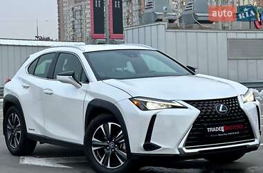 Позашляховик / Кросовер Lexus UX 2020 в Києві