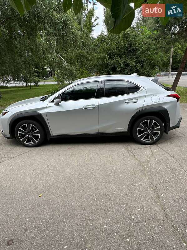 Внедорожник / Кроссовер Lexus UX 2020 в Виннице