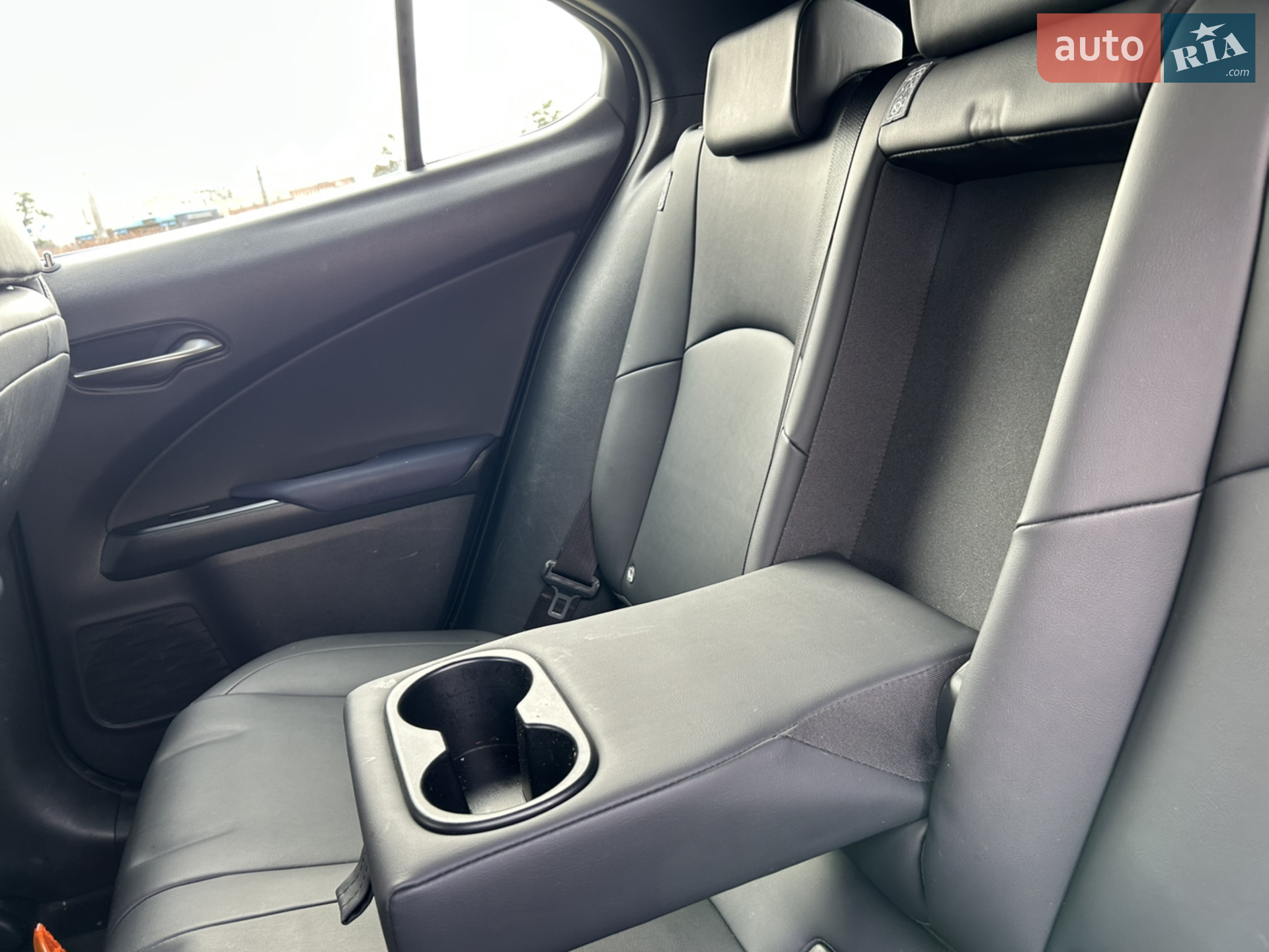 2020 Lexus UX - мініатюра 11