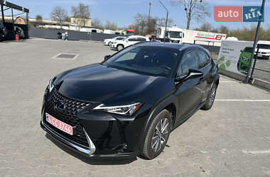 Внедорожник / Кроссовер Lexus UX 2020 в 