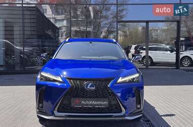 Позашляховик / Кросовер Lexus UX 2021 в 