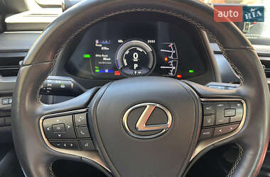 Позашляховик / Кросовер Lexus UX 2019 в Києві