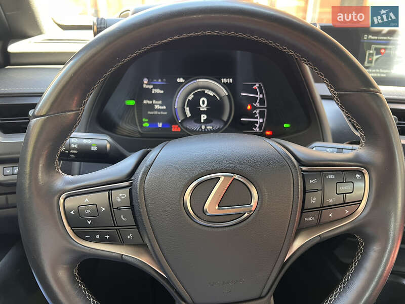 Позашляховик / Кросовер Lexus UX 2019 в Києві