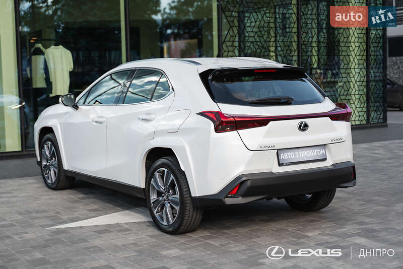 Внедорожник / Кроссовер Lexus UX 2023 в Днепре