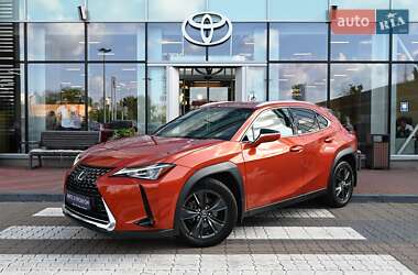 Внедорожник / Кроссовер Lexus UX 2018 в Киеве