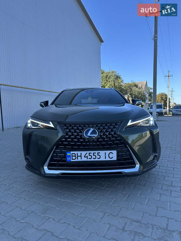 Внедорожник / Кроссовер Lexus UX 2020 в Подольске фото 3 Внедорожник / Кроссовер Lexus UX 2020 в Подольске