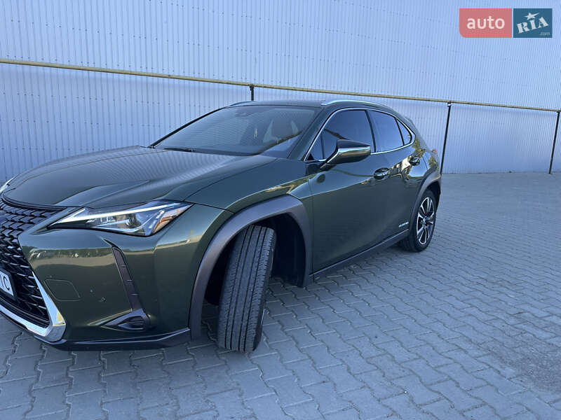 Внедорожник / Кроссовер Lexus UX 2020 в Подольске фото 4 Внедорожник / Кроссовер Lexus UX 2020 в Подольске
